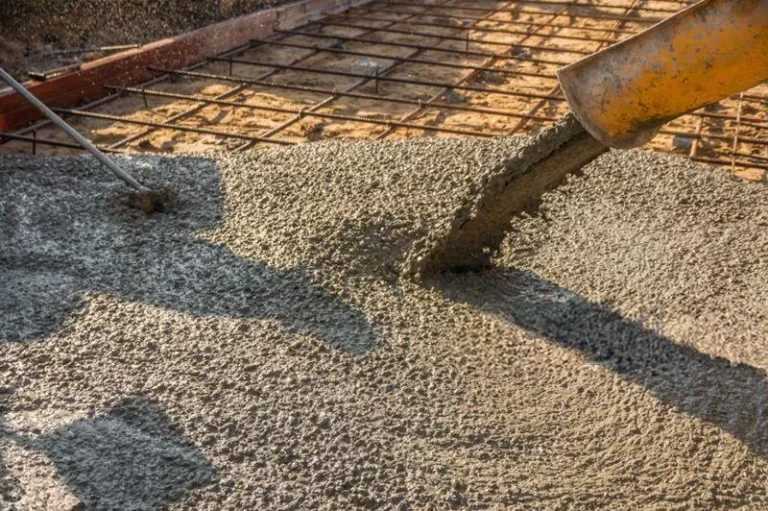 Polycarboxylate superplasticizers use concrete